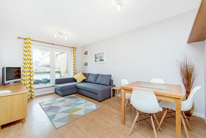 1 Bedroom Apartment To Rent In Wapping Lane, Wapping Lane, Wapping, E1W
