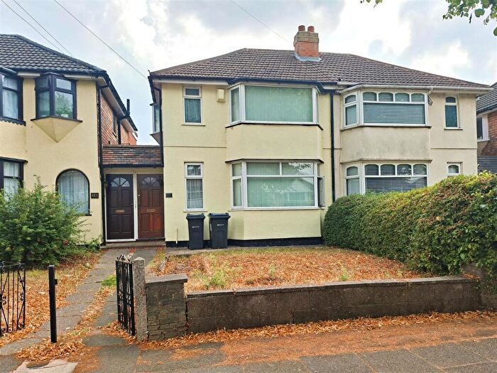 2 Bedroom Semi-Detached House For Sale In Cranes Park Road, Sheldon, Birmingham, B26