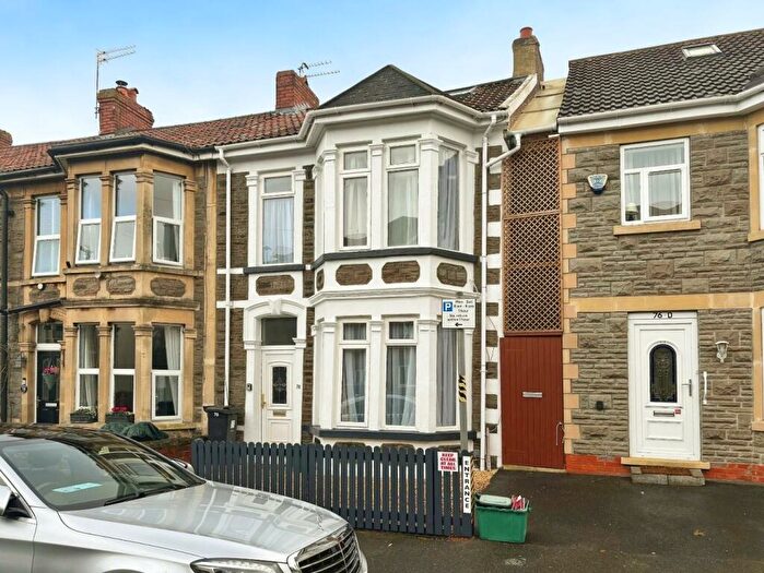 3 Bedroom End Of Terrace House To Rent In North Street, Downend, BS16