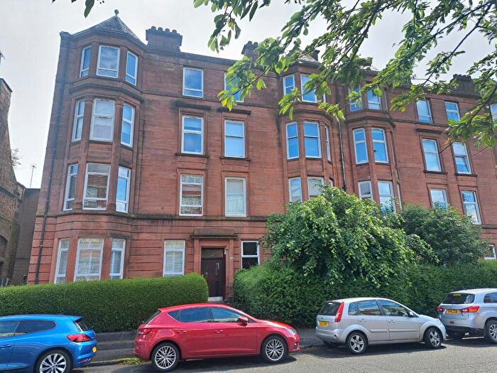 2 Bedroom Flat To Rent In Craigpark, Dennistoun, Glasgow, G31