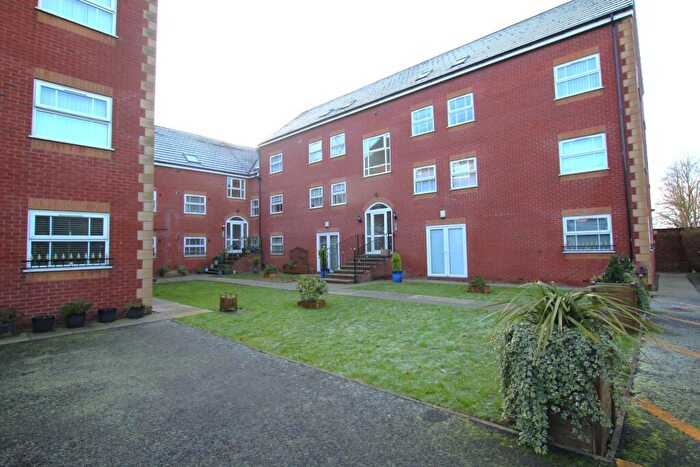 2 Bedroom Flat To Rent In Brookfield House, Huyton, L36