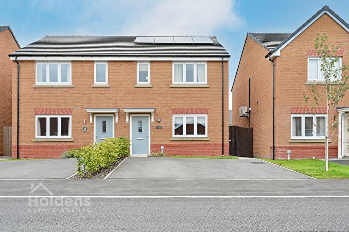 3 Bedroom Semi-Detached House For Sale In The Ridings, Longridge, PR3