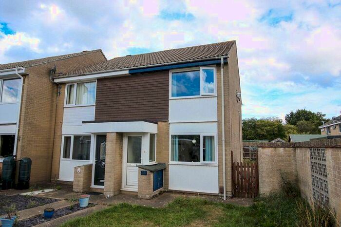 2 Bedroom End Of Terrace House To Rent In Holland Road, Clevedon, BS21