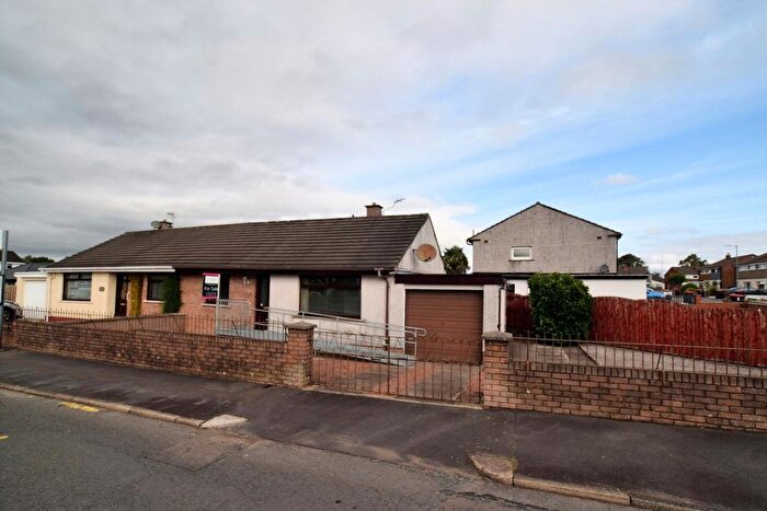 2 Bedroom Semi-Detached Bungalow For Sale In St Blanes Road, Heathhall, Dumfries, DG1
