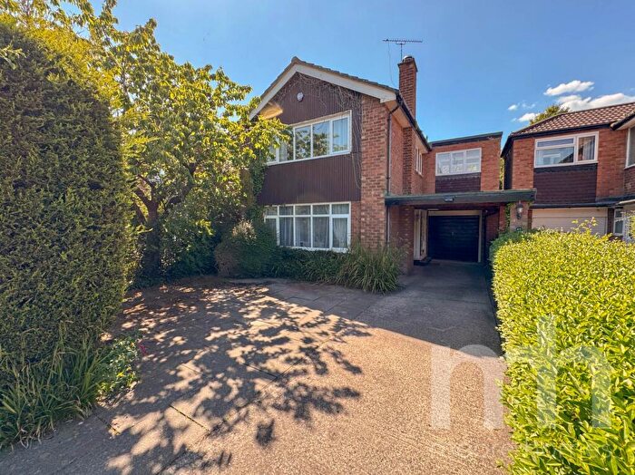 4 Bedroom Detached House To Rent In Langdale Road, Bramhall, SK7