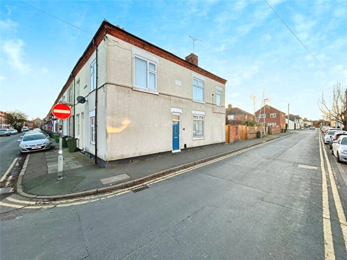 2 Bedroom End Of Terrace House To Rent In Glengate, Wigston, Leicestershire, LE18