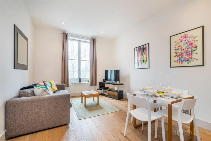 1 Bedroom Flat To Rent In Theobalds Road, Bloomsbury, WC1X