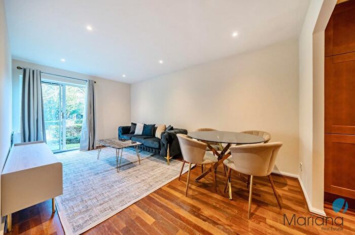 2 Bedroom Flat To Rent In Burghley Hall Close, Southfields, London, SW19