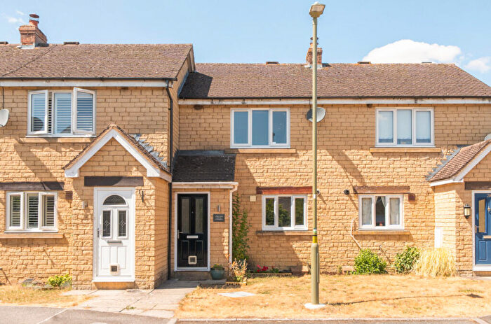 2 Bedroom Terraced House For Sale In Hodgson Close, Fritwell, Bicester, OX27