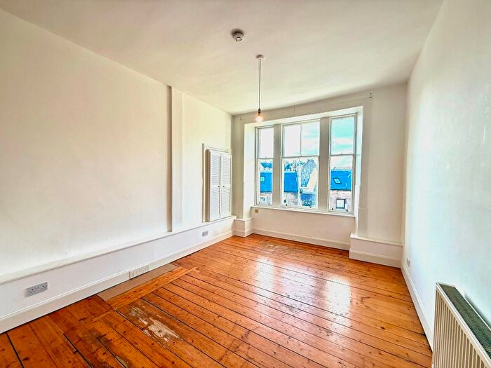 1 Bedroom Flat To Rent In Hamilton Place, Stockbridge, Edinburgh, EH3