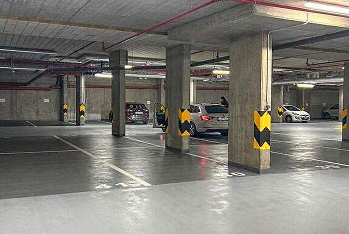 1 Bedroom Parking To Rent In Elizabeth Tower, Chester Road, Manchester, M15