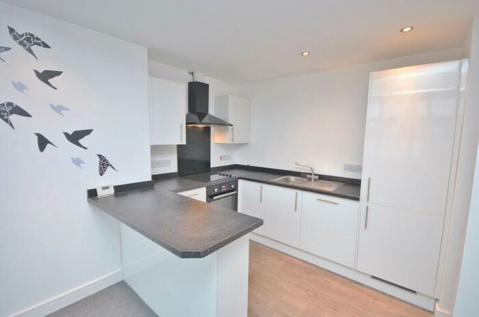3 Bedroom Apartment To Rent In Abbey Road, West Bridgford, NG2