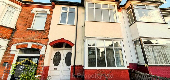 3 Bedroom Terraced House To Rent In Westcliff Park Drive, Westcliff On Sea, SS0