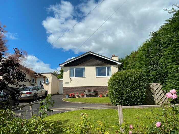 2 Bedroom Bungalow For Sale In Moor Road, Staverton, Totnes, TQ9