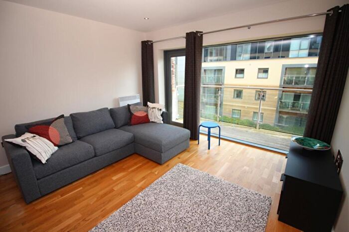 1 Bedroom Apartment To Rent In Grove Park Oval, Gosforth, Newcastle Upon Tyne, NE3