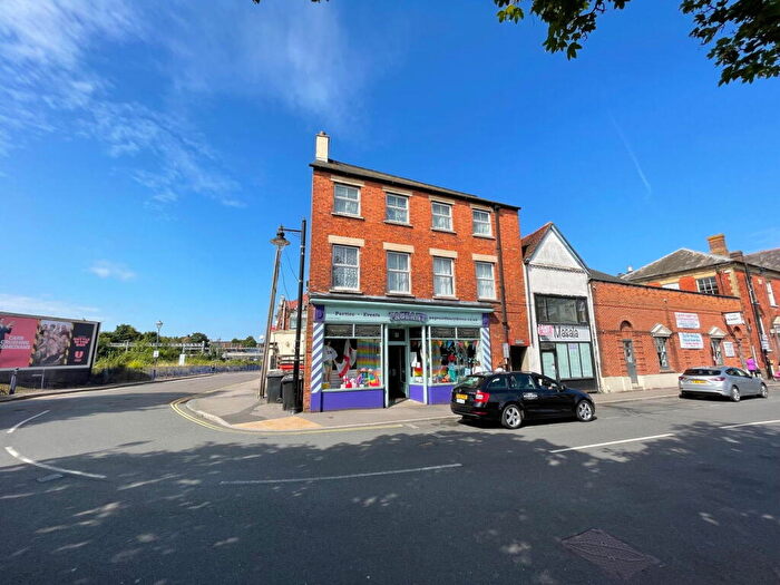 1 Bedroom Flat To Rent In Cheap Street, Newbury, RG14