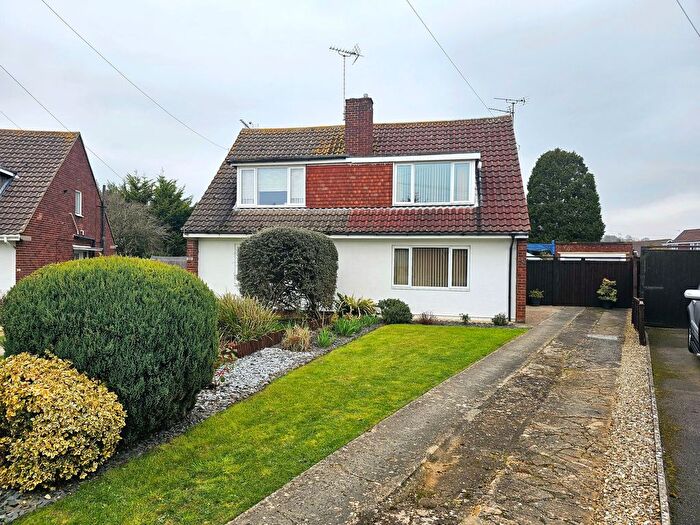 3 Bedroom Semi Detached House For Sale In Barnacre Drive, Hucclecote, GL3