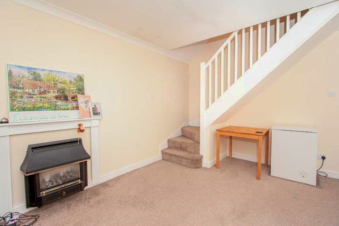 2 Bedroom Terraced House To Rent In Cotswold View, Bath, BA2
