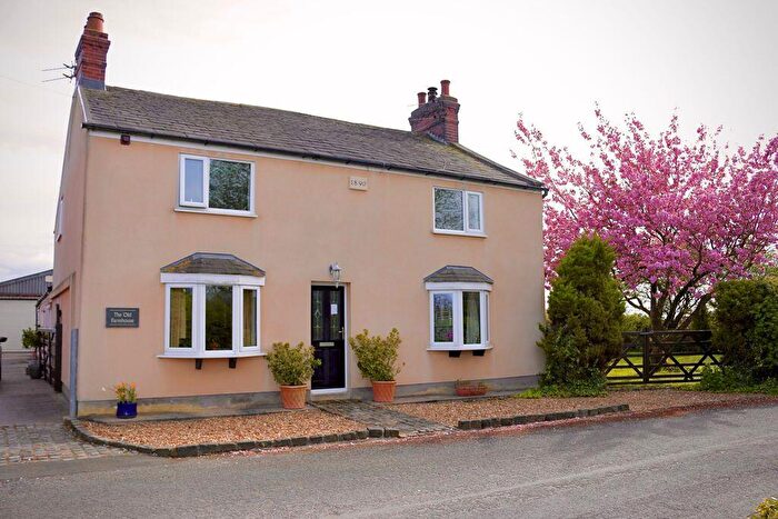 5 Bedroom Detached House For Sale In 'The Old Farmhouse' Bush Lane, Freckleton, Lancs, PR4