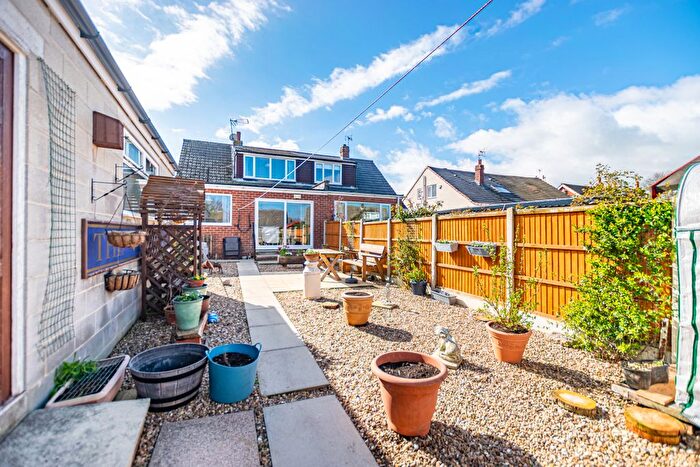 3 Bedroom Semi Detached Bungalow For Sale In Orchard Drive, Hambleton, North Yorkshire, YO8