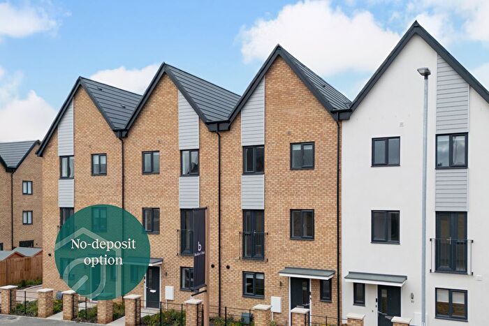 4 Bedroom Terraced House To Rent In Leaf Living At Buckler's Park, Crowthorne, Wp, RG45