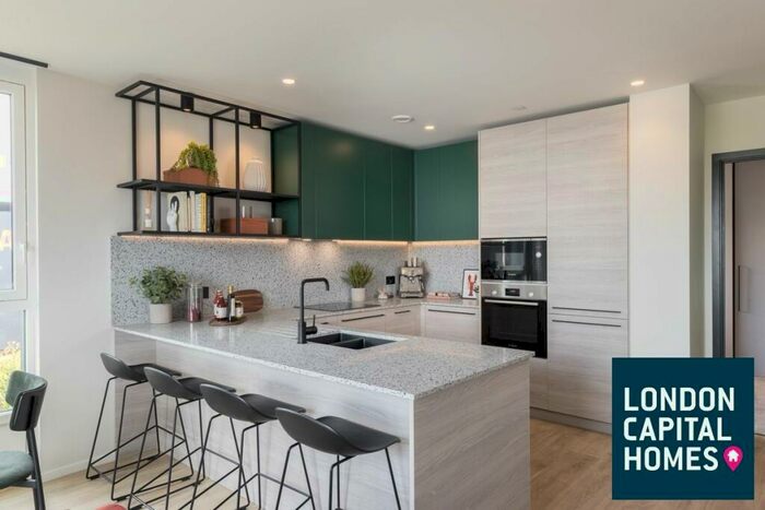 1 Bedroom Apartment To Rent In Curlew House, Hawser Lane, London, E14