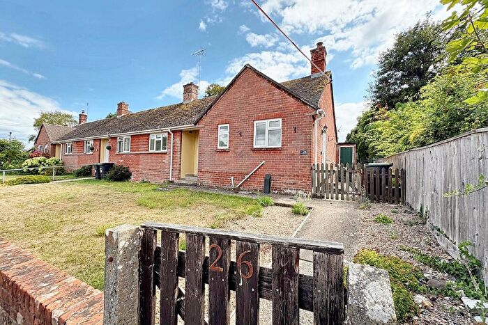 2 Bedroom Terraced Bungalow For Sale In Cranborne, BH21