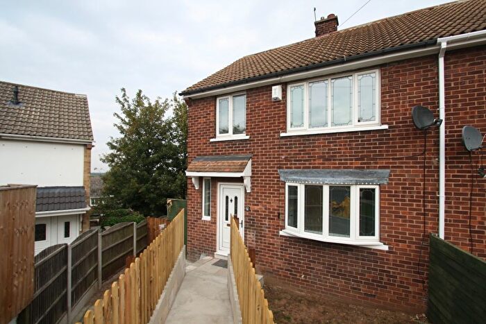 3 Bedroom Semi-Detached House To Rent In Violet Avenue, Edlington, Doncaster, DN12