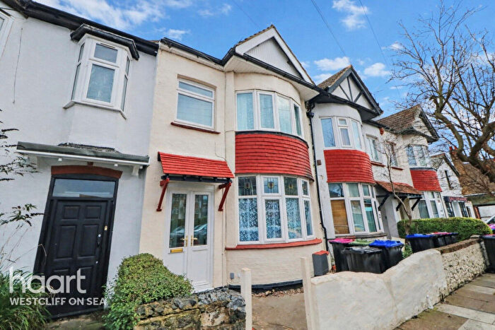 6 Bedroom Terraced House For Sale In Westcliff Park Drive, Westcliff-On-Sea, SS0