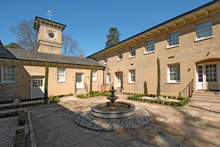 2 Bedroom Mews To Rent In Hedsor Park Taplow, SL6