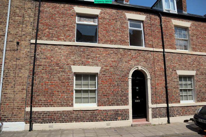 3 Bedroom Terraced House To Rent In Percy Street, Tynemouth, NE30