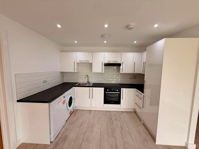 2 Bedroom Flat To Rent In Armstrong House, Fletton Quays, Peterborough, PE2
