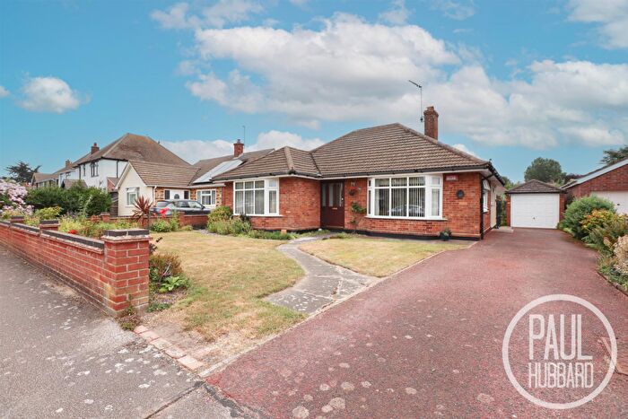 4 Bedroom Detached Bungalow For Sale In Gunton Drive, Gunton, NR32
