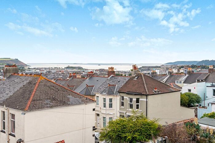 2 Bedroom Maisonette For Sale In Mount Gould Road, Plymouth, PL4