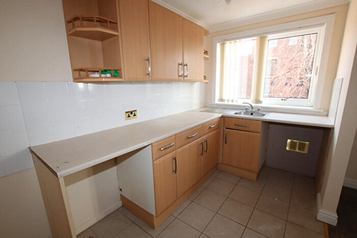 2 Bedroom Flat To Rent In Kinghorne Walk, Central Dundee, DD3