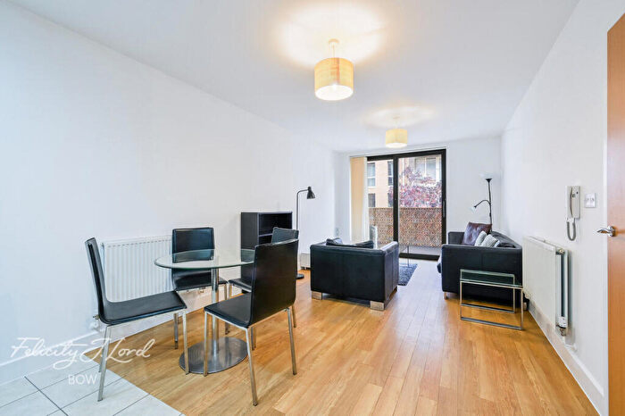 2 Bedroom Apartment For Sale In Truman Walk, London, E3