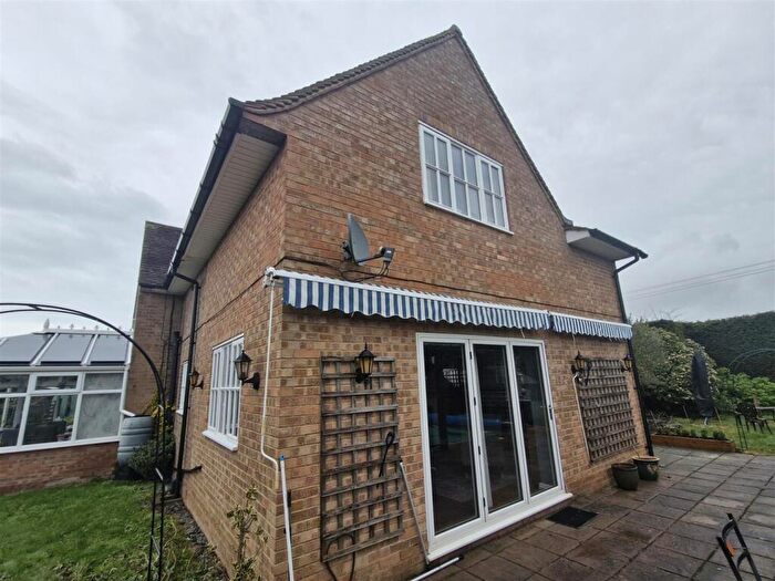 1 Bedroom Apartment To Rent In Behay Gardens, Staythorpe, Newark, NG23