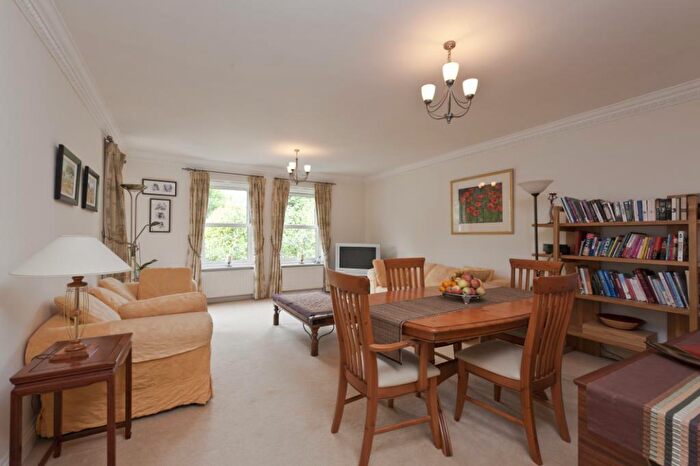 2 Bedroom Apartment To Rent In Tudor Grange, Oatlands Drive, Weybridge, KT13