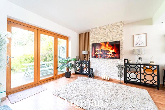 4 Bedroom Semi Detached House For Sale In Portland Road, Birmingham, B16
