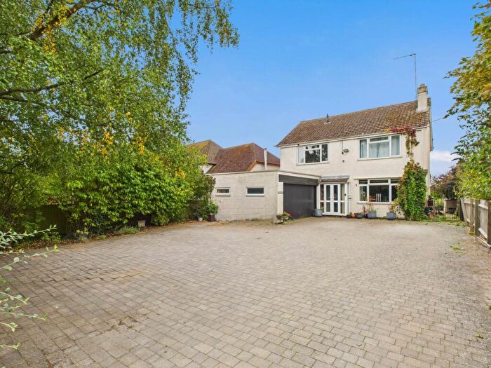 4 Bedroom Detached House For Sale In Welford Road, Creaton, Northampton, Northamptonshire, NN6