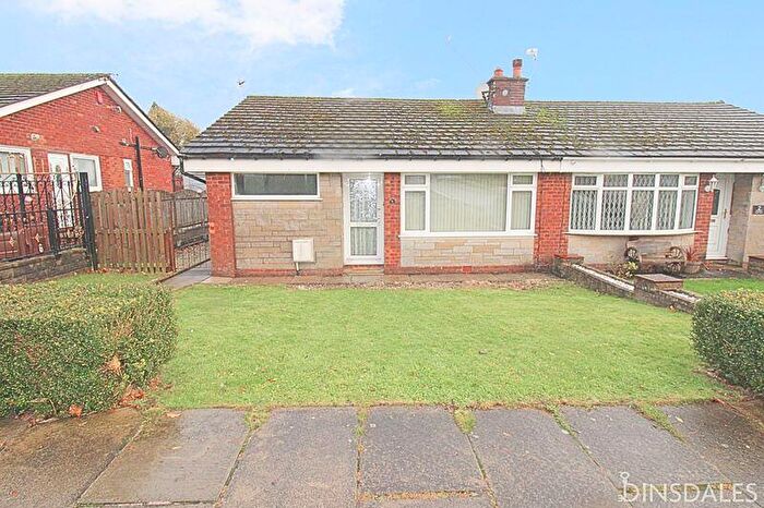 2 Bedroom Bungalow To Rent In Sunningdale, Fairweather Green, Bradford, BD8