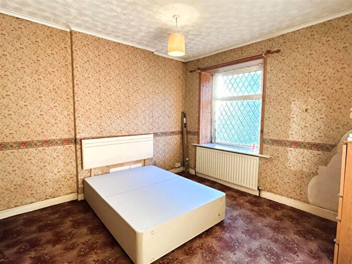 2 Bedroom Semi-Detached House For Sale In Chapel Street, Belper, DE56