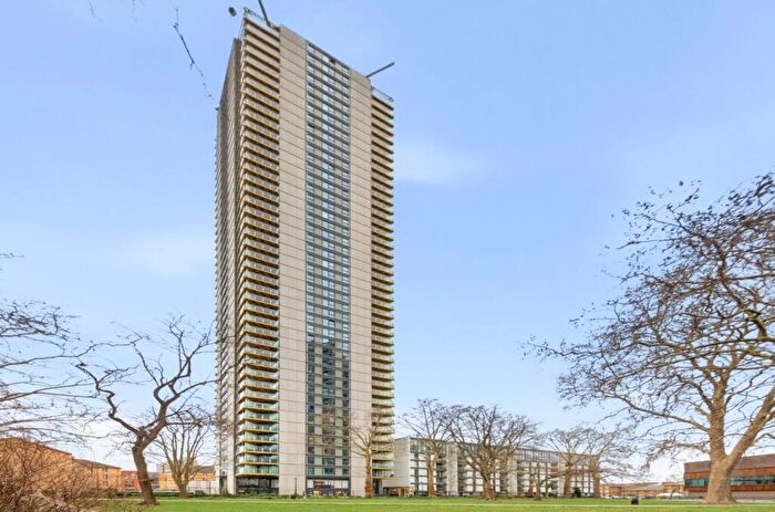 2 Bedroom Flat For Sale In Churchyard Row, Elephant And Castle, SE11