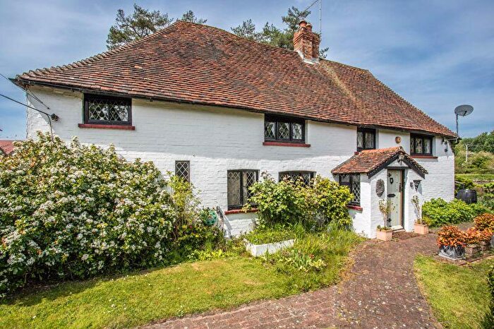 3 Bedroom Detached House For Sale In London Road, Sayers Common, BN6