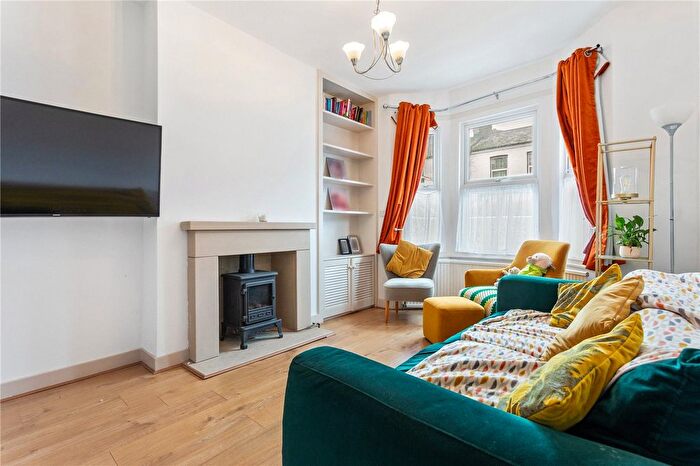 4 Bedroom Terraced House For Sale In Hereward Road, London, SW17
