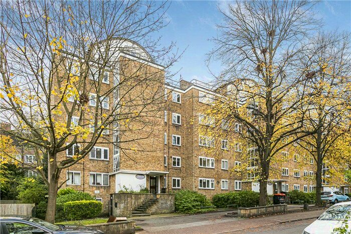 1 Bedroom Flat To Rent In Tildesley Road, Putney, SW15