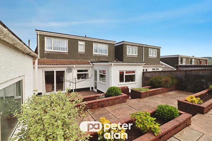 3 Bedroom Semi-Detached Bungalow For Sale In Yr Ysfa, Maesteg, CF34