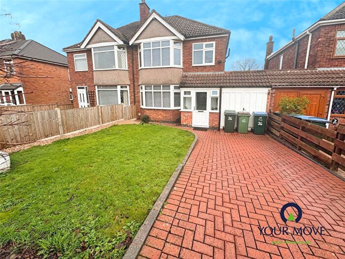 3 Bedroom Semi Detached House For Sale In Fivefield Road, Keresley End, Coventry, West Midlands, CV7