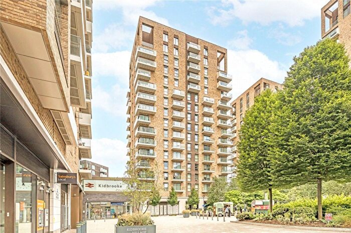 2 Bedroom Flat For Sale In Plowden Road, Kidbrooke, London, SE3