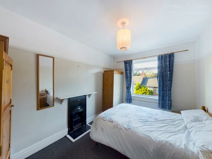 2 Bedroom Flat To Rent In Shaftesbury Grove, Heaton, Newcastle Upon Tyne, Tyne And Wear, NE6